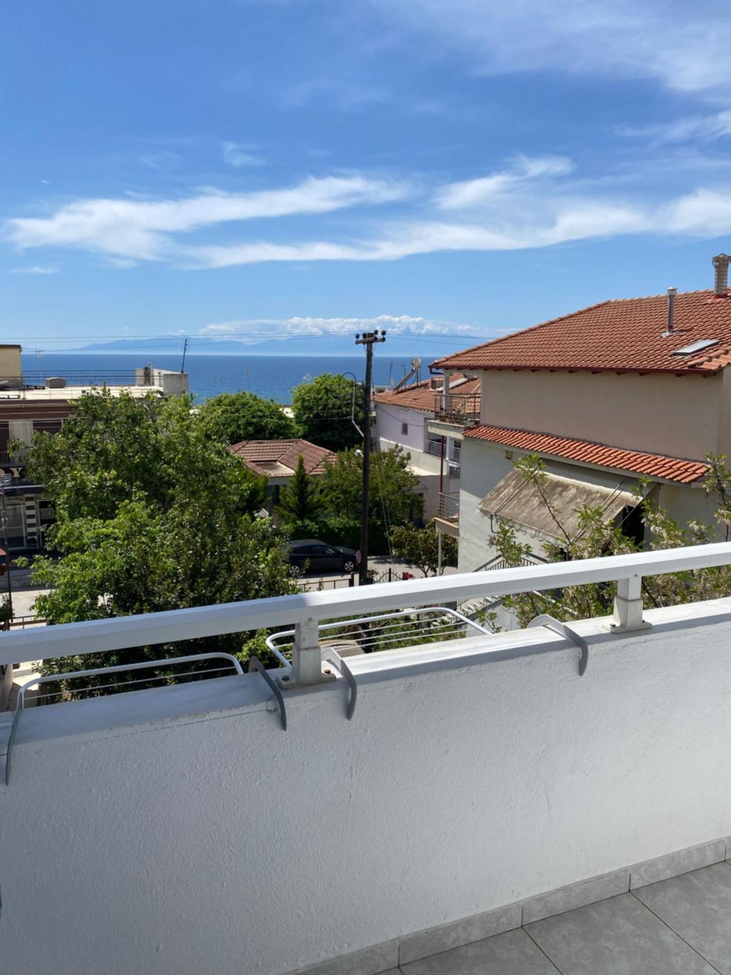 Sun & Sea Appartement Nea Iraklia Buitenkant foto